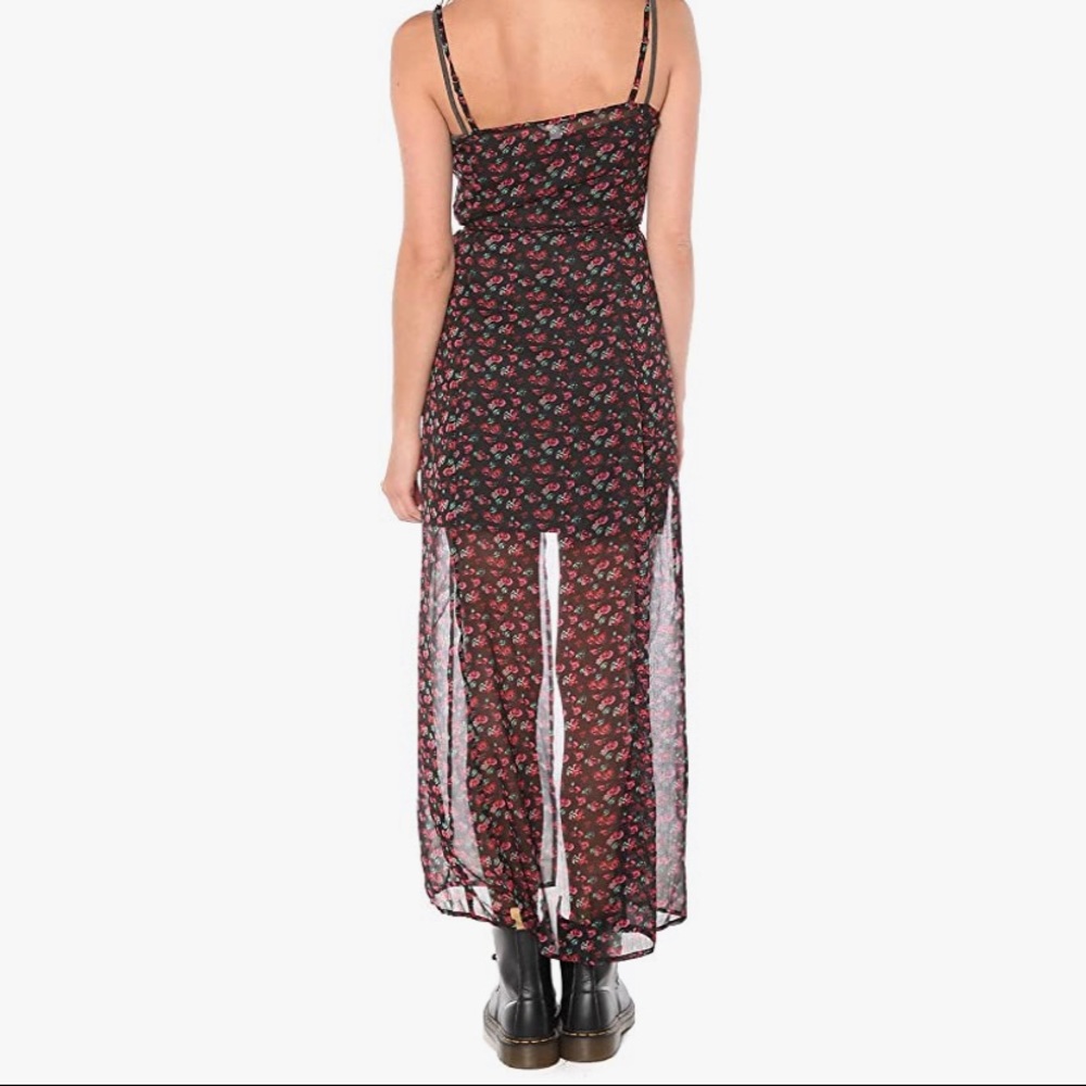 Volcom dress - Picture 5 of 10